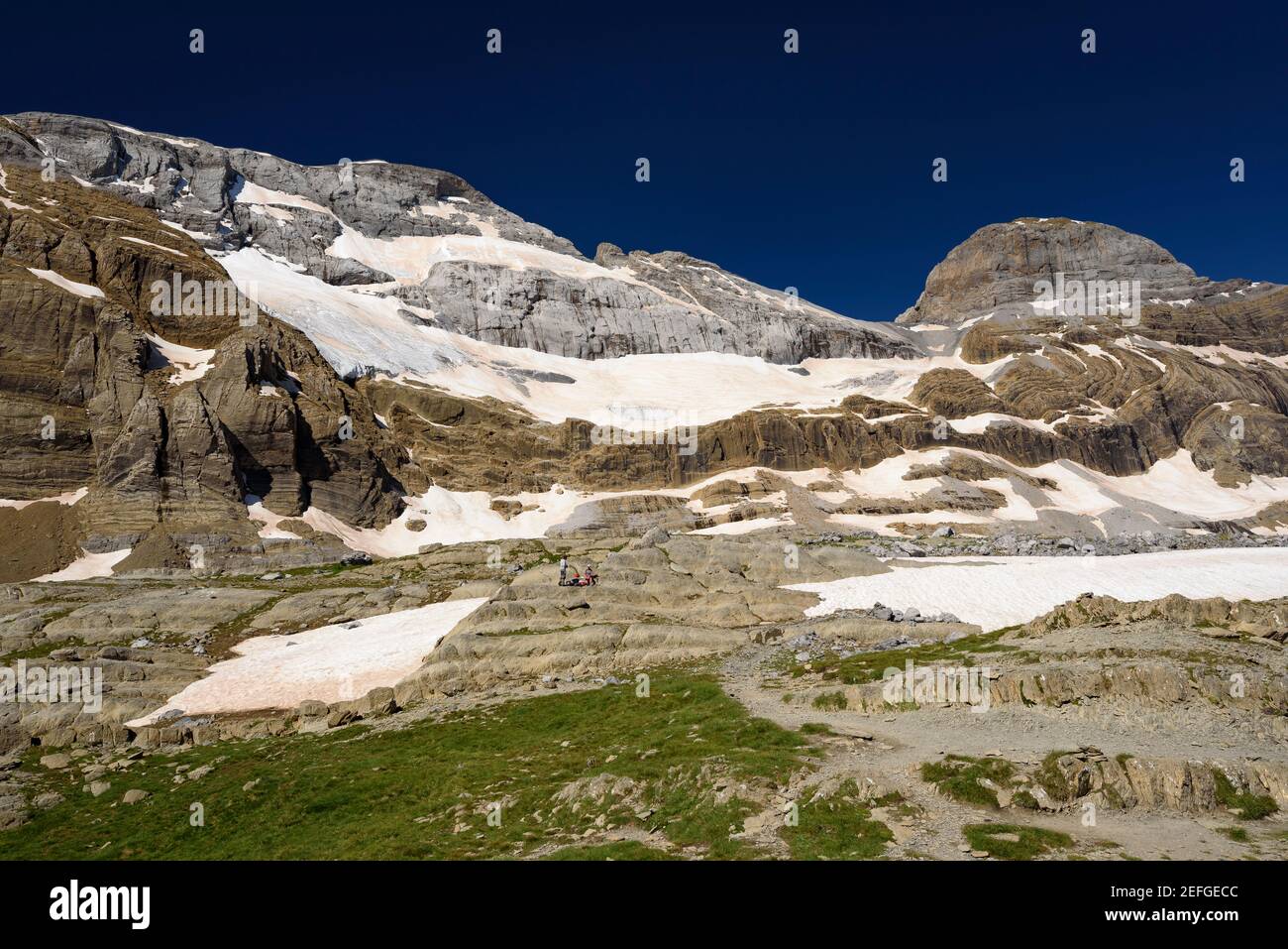 Balcón de Pineta sullo sfondo, la cima del Monte Perdido (Ordesa e Monte Perdido NP, Pirenei, Spagna) Foto Stock