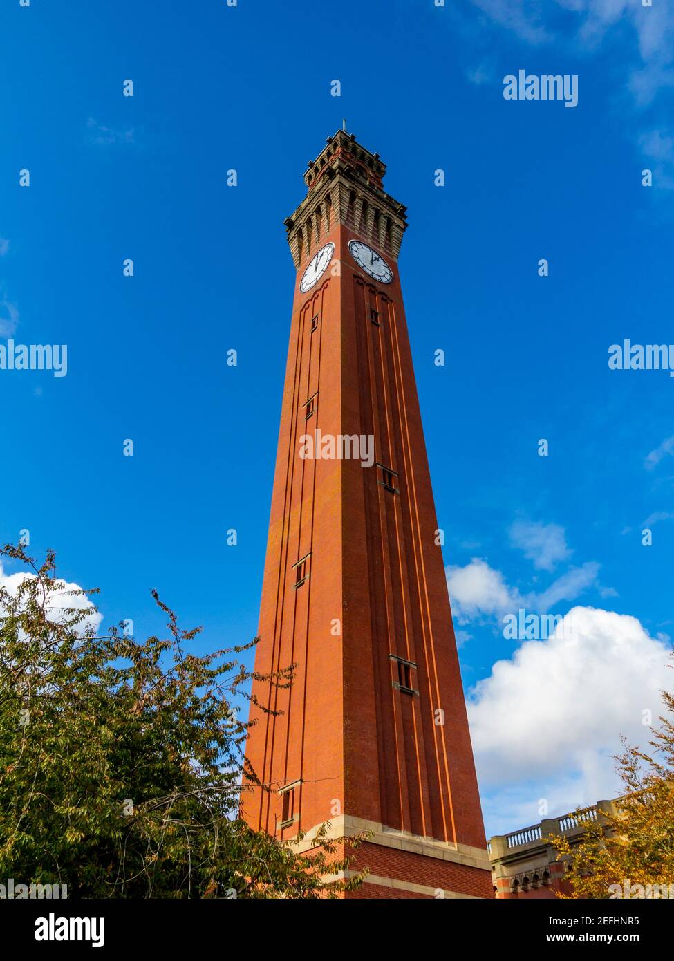La torre dell'orologio Joseph Chamberlain Memorial all'Università di Birmingham Edgbaston UK la torre dell'orologio più alta del mondo costruito nel 1900-1908 Foto Stock