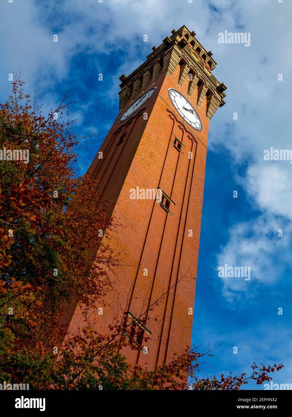 La torre dell'orologio Joseph Chamberlain Memorial all'Università di Birmingham Edgbaston UK la torre dell'orologio più alta del mondo costruito nel 1900-1908 Foto Stock
