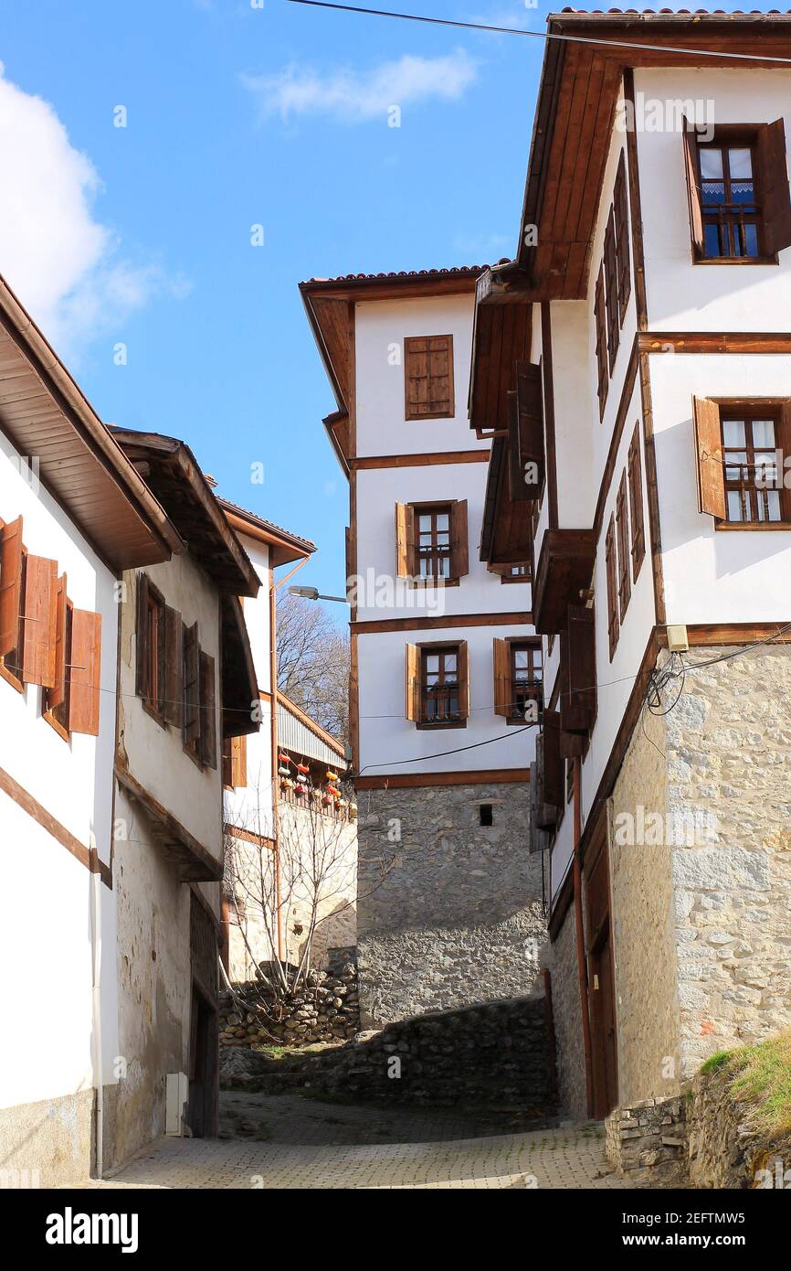 Safranbolu è una città della provincia turca di Karabuk. Elencato dall'UNESCO per gli esempi superstiti di architettura Ottomana. Foto Stock