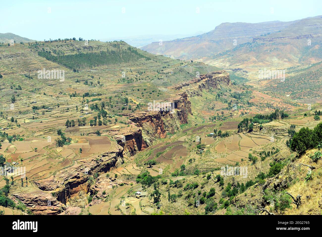 Splendidi paesaggi montani nella regione del Tigray nel nord dell'Etiopia. Foto Stock