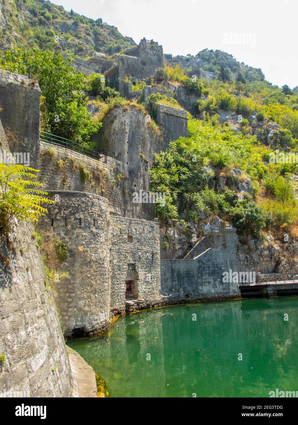 Kator Котор Kotor è una città costiera del Montenegro. Golfo di Cattaro. Foto Phil Wilkinson / Alamy Foto Stock
