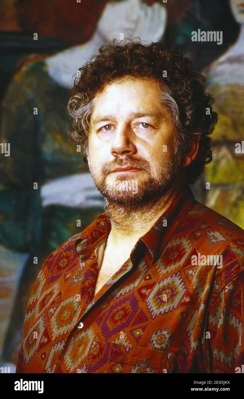 Chim van Houweninge, Niederländischer Drehbuchautor und Schauspieler, zuhause in Vlaardingen, Niederlande um 1998. Foto Stock