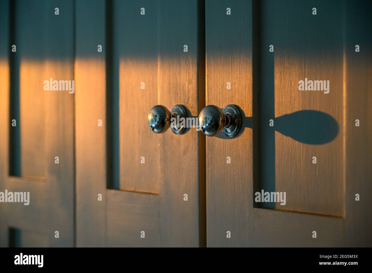 Manopole cromate lucide immagini e fotografie stock ad alta risoluzione -  Alamy