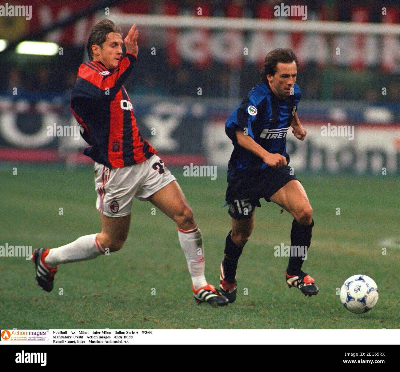 Calcio - a.C. Milano v Inter Milan - Serie a - 5/3/00 credito obbligatorio  - immagini d'azione / Andy Buddd. Benoit Cauet, Inter - massimo Ambrosini,  a.C Foto stock - Alamy