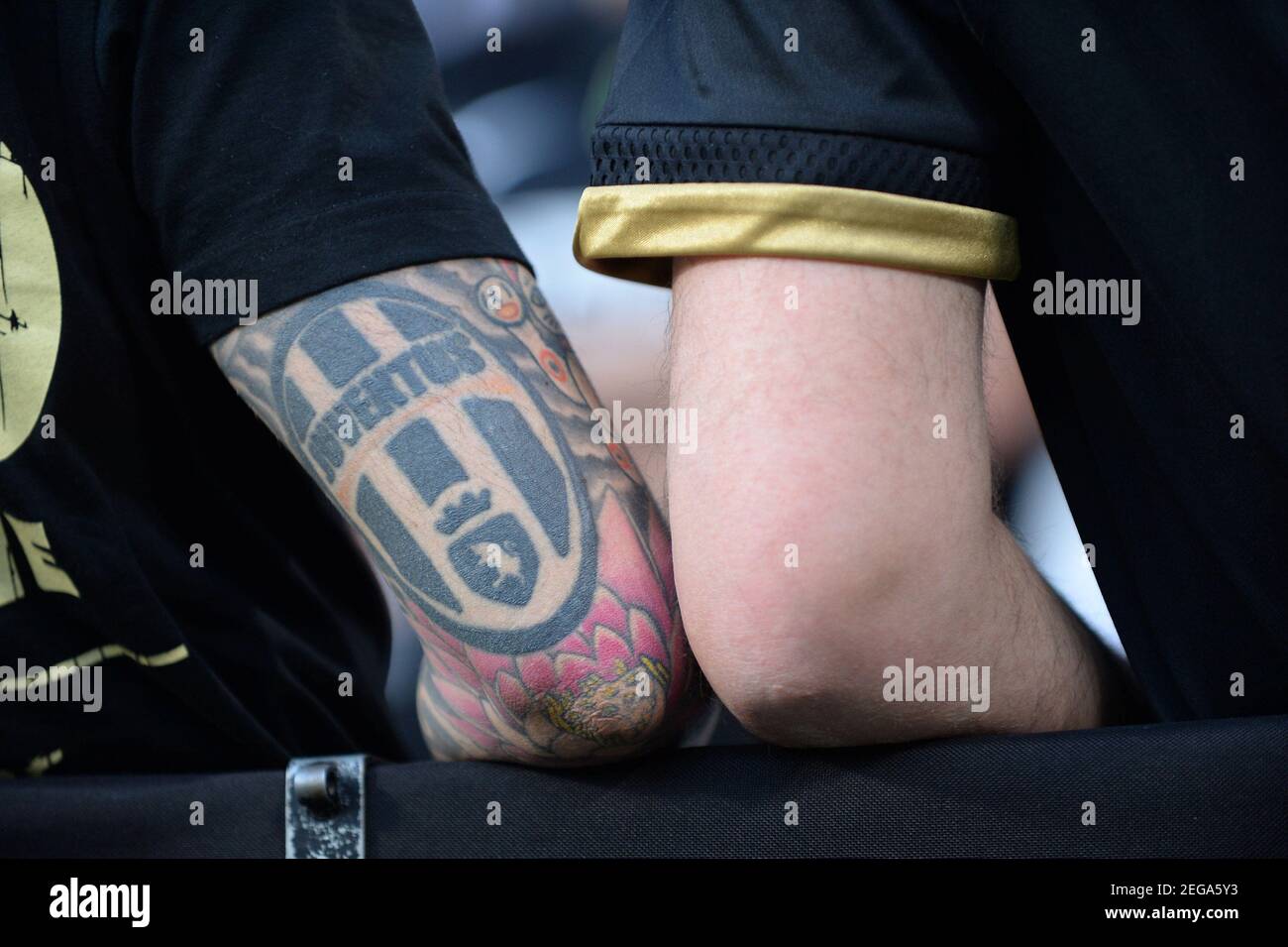 Tattoo Fan Immagini E Fotos Stock Pagina 8 Alamy