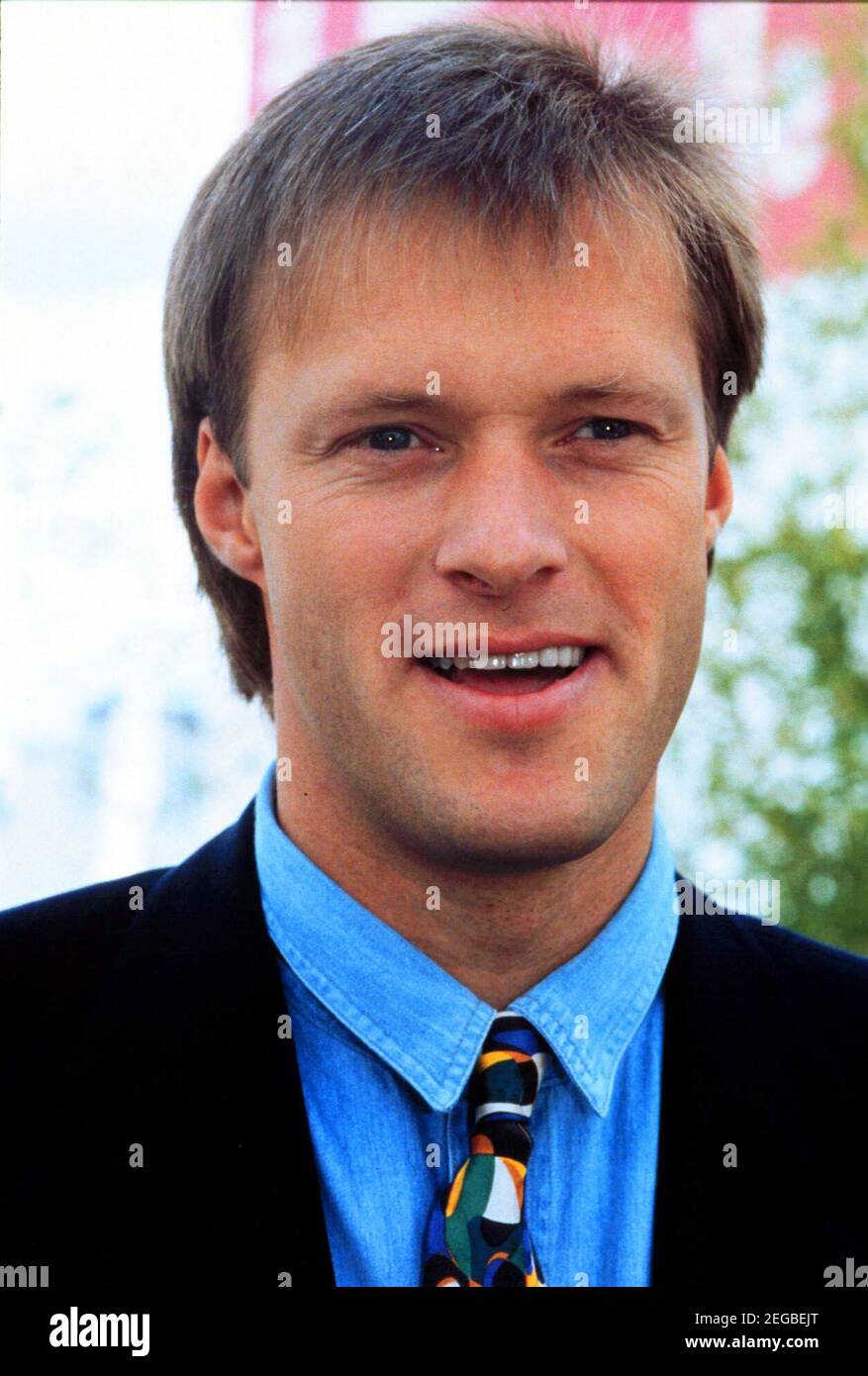 GERHARD DELLING, deutscher Sportmoderator und Fernsehjournalist, Ritratto circa 1998. GERHARD DELLING, presentatore sportivo tedesco e giornalista televisivo, ritratto del 1998 circa. Foto Stock