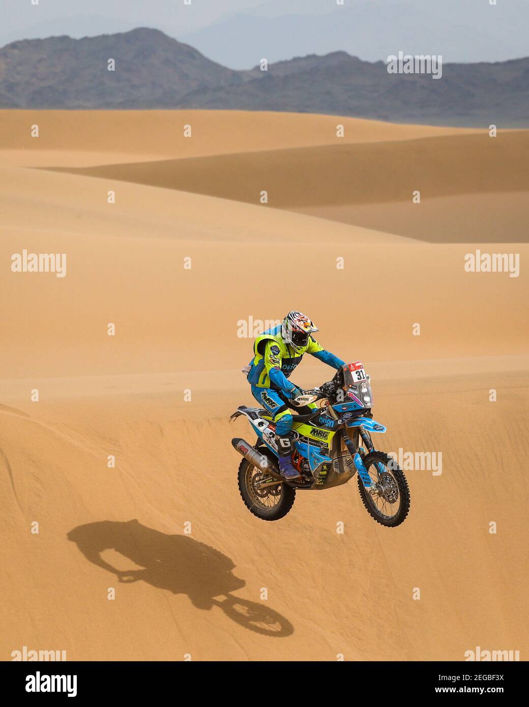 31 Michek Martin (cze), KTM, Orion - Moto Racing Group (MRG), Moto, Bike, azione durante l'undicesima tappa della Dakar 2021 tra al-‘Ula e Yanbu, in Arabia Saudita il 14 gennaio 2021 - Foto Florent Gooden / DPPI Foto Stock