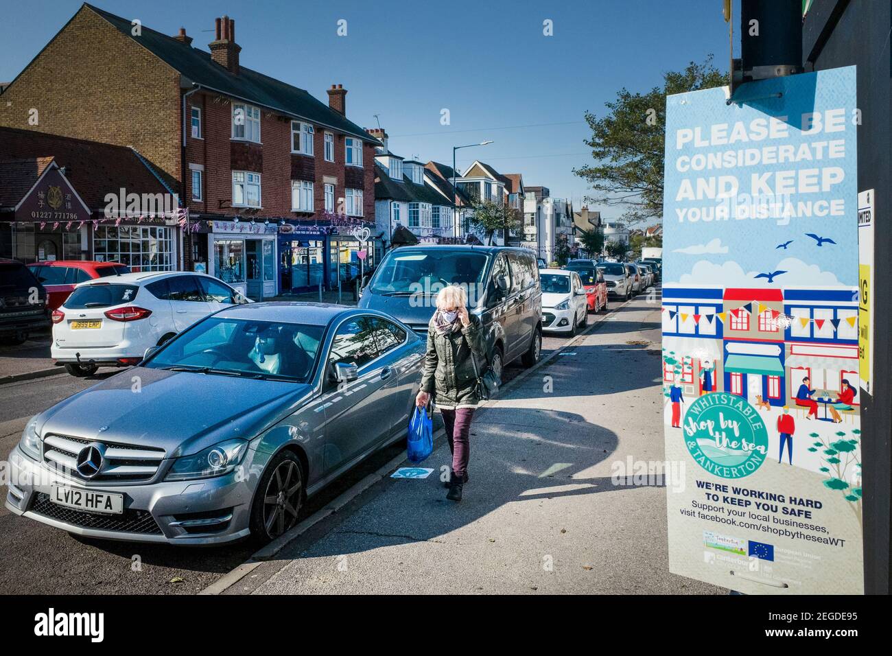 Il rispetto delle norme e dei regolamenti di Covid a Tankerton, Kent, Inghilterra Foto Stock