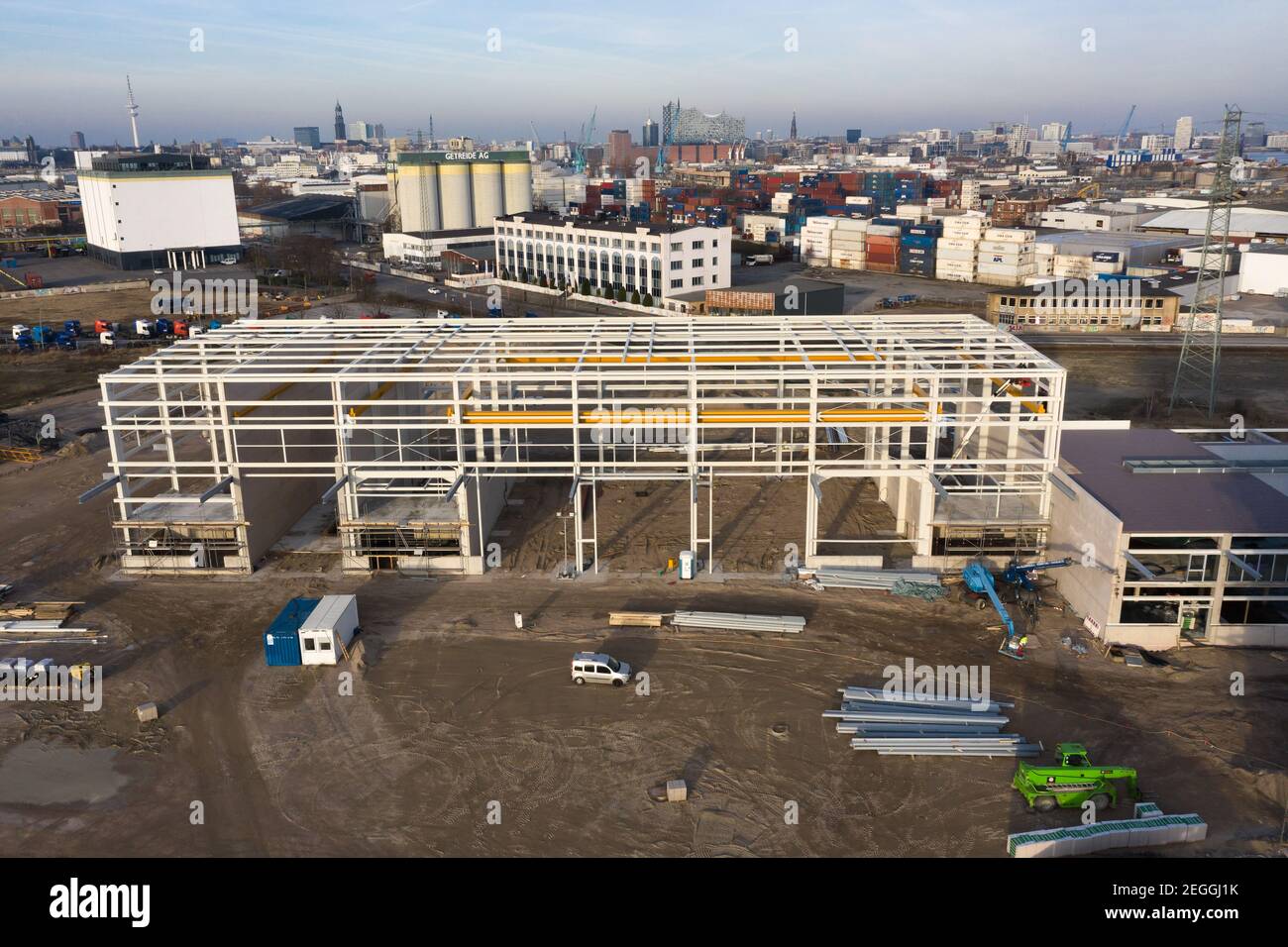 vista aerea della struttura del telaio in acciaio nel porto di Amburgo Foto Stock