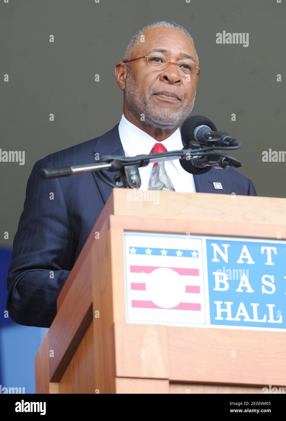 New York, NY-Luglio 28: Ozzie Smith partecipa al weekend della National Baseball Hall of Fame il 28 Luglio 2013 a Cooperstown, New York.Credit: George Napolitano / MediaPunch Foto Stock