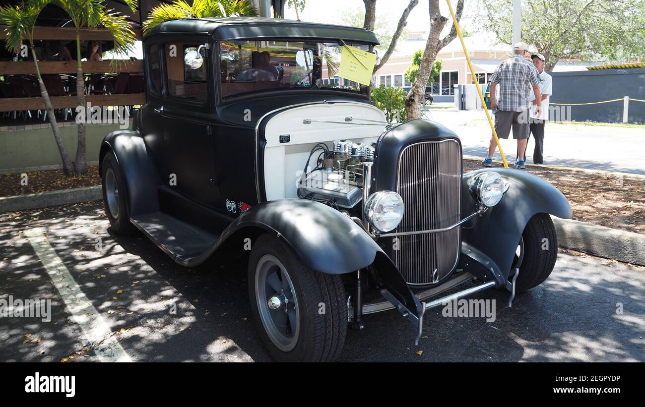 USA, Fort Lauderdale - 21 maggio 2017 - 1930 Mate nero Custom Rod basato su 1929 Ford modello A paraurti Foto Stock