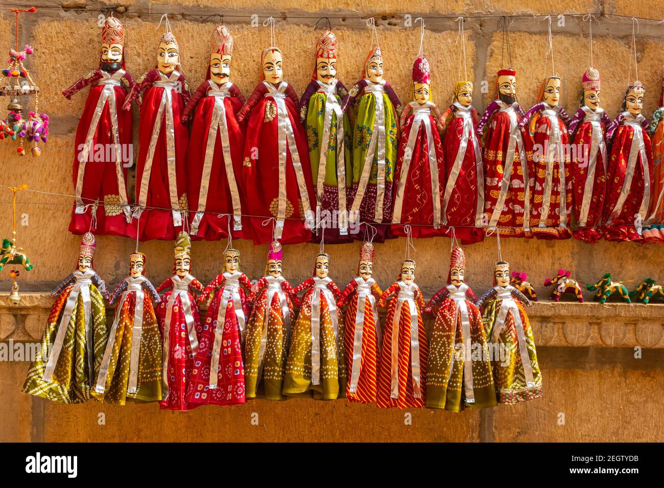 Marionette indiane d'epoca rajasthani kathputli marionette, Jaisalmer, Rajasthan, India. Foto Stock