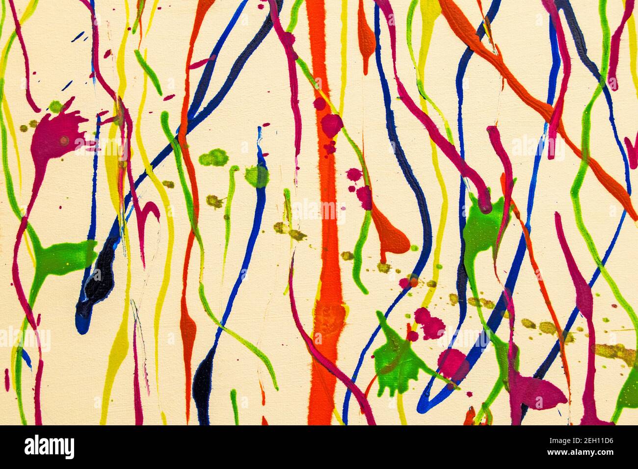 Spruzzi luminosi di calore artistico in tonalità multicolore. Sfondo futuristico di colore moderno. Grafica frattale per disegni grafici creativi Foto Stock