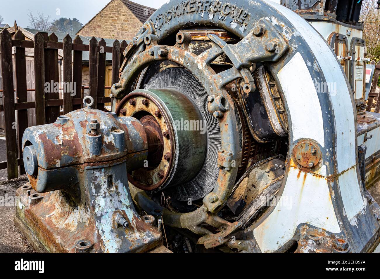 Bellis & Morcom Ltd ha brevettato il motore a vapore autolubrificante N. 2315 con generatore di tramway al Museo Crich Tramway, Matlock, Derbyshire.England Foto Stock