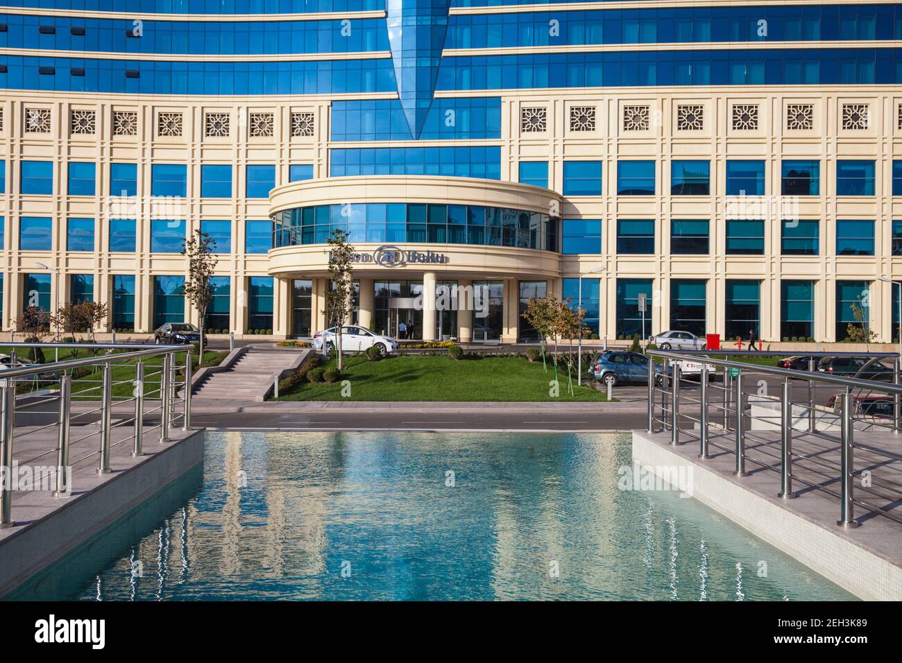 Hilton hotel baku immagini e fotografie stock ad alta risoluzione - Alamy