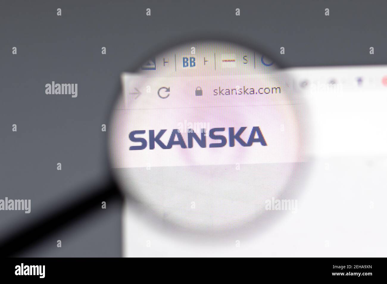 New York, USA - 15 Febbraio 2021: Skanska AB sito web in browser con logo aziendale, editoriale illustrativo Foto Stock