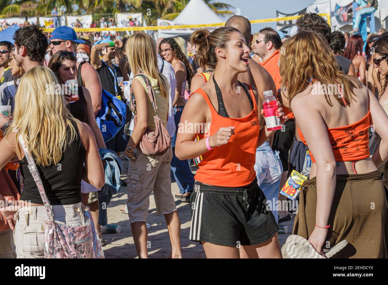 Miami Beach Florida, Ocean Drive, Lummus Park, Volleypaloooza Spring Break evento annuale giovani adulti adolescenti, Foto Stock