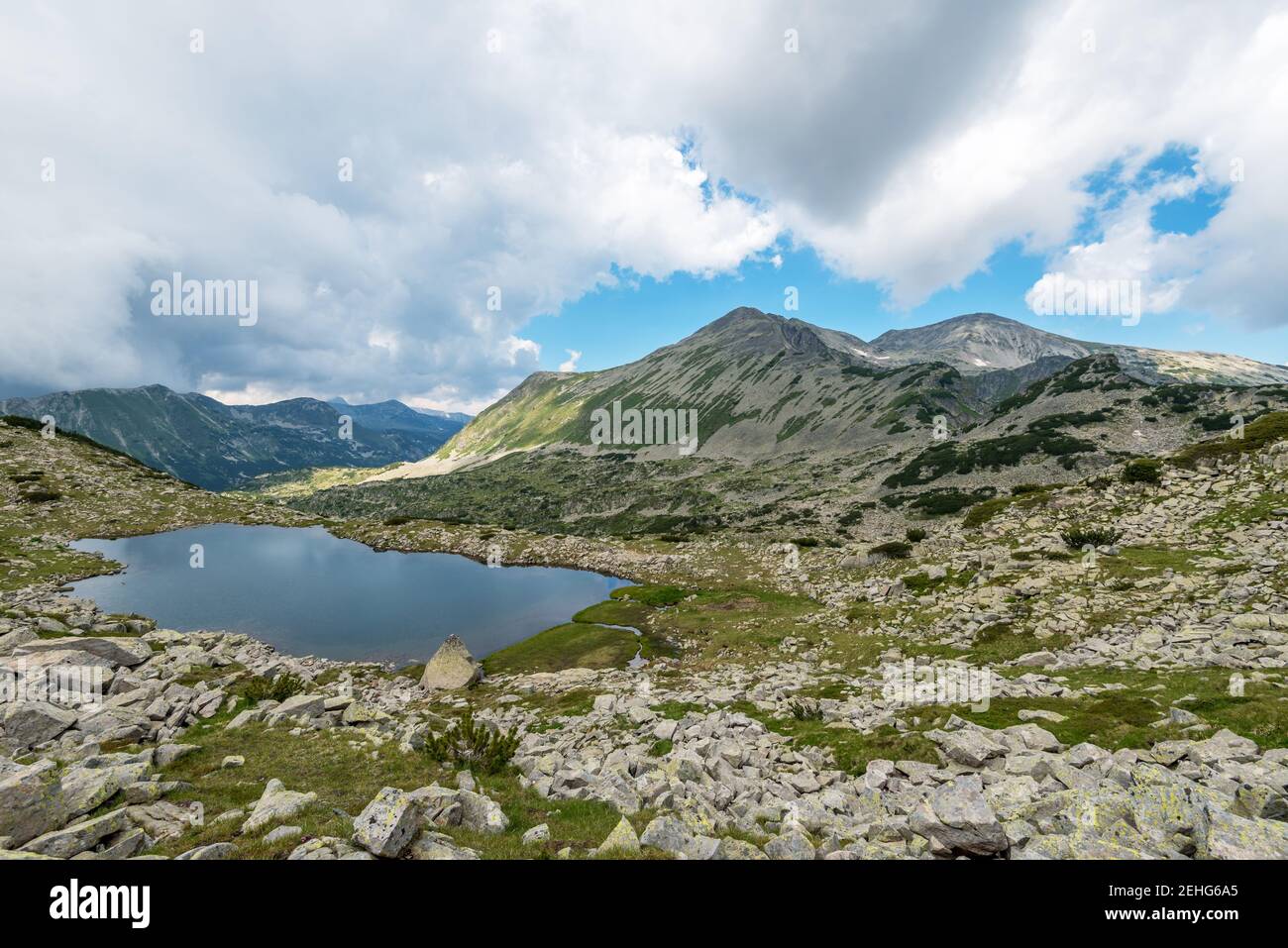 Incredibile paesaggio di montagna Pirin, Bulgaria. Foto Stock