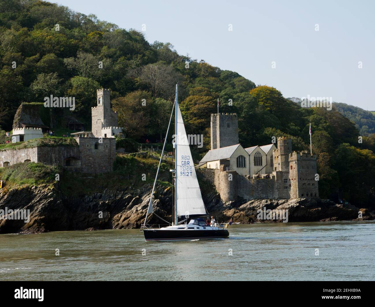 Il Castello di Dartmouth e la chiesa di San Petroc si trovano all