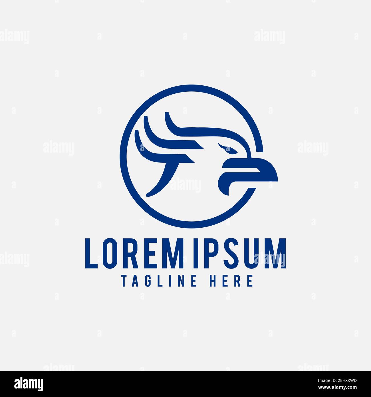 semplice logo della testa di aquila falco nel vettore di disegno circolare illustrazione del concetto aziendale Illustrazione Vettoriale