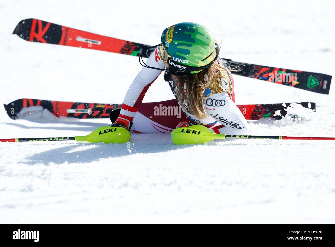 Druscie, Cortina (BL), Italia, 20 Feb 2021, Katharina Liensberger (AUT) festeggia dopo la prima posizione e vince la medaglia d'oro a Slalom durante i Campionati mondiali DI SCI alpino 2021 FIS - Slalom - Donne, gara di sci alpino - Foto Francesco Scaccianoce / LM Foto Stock