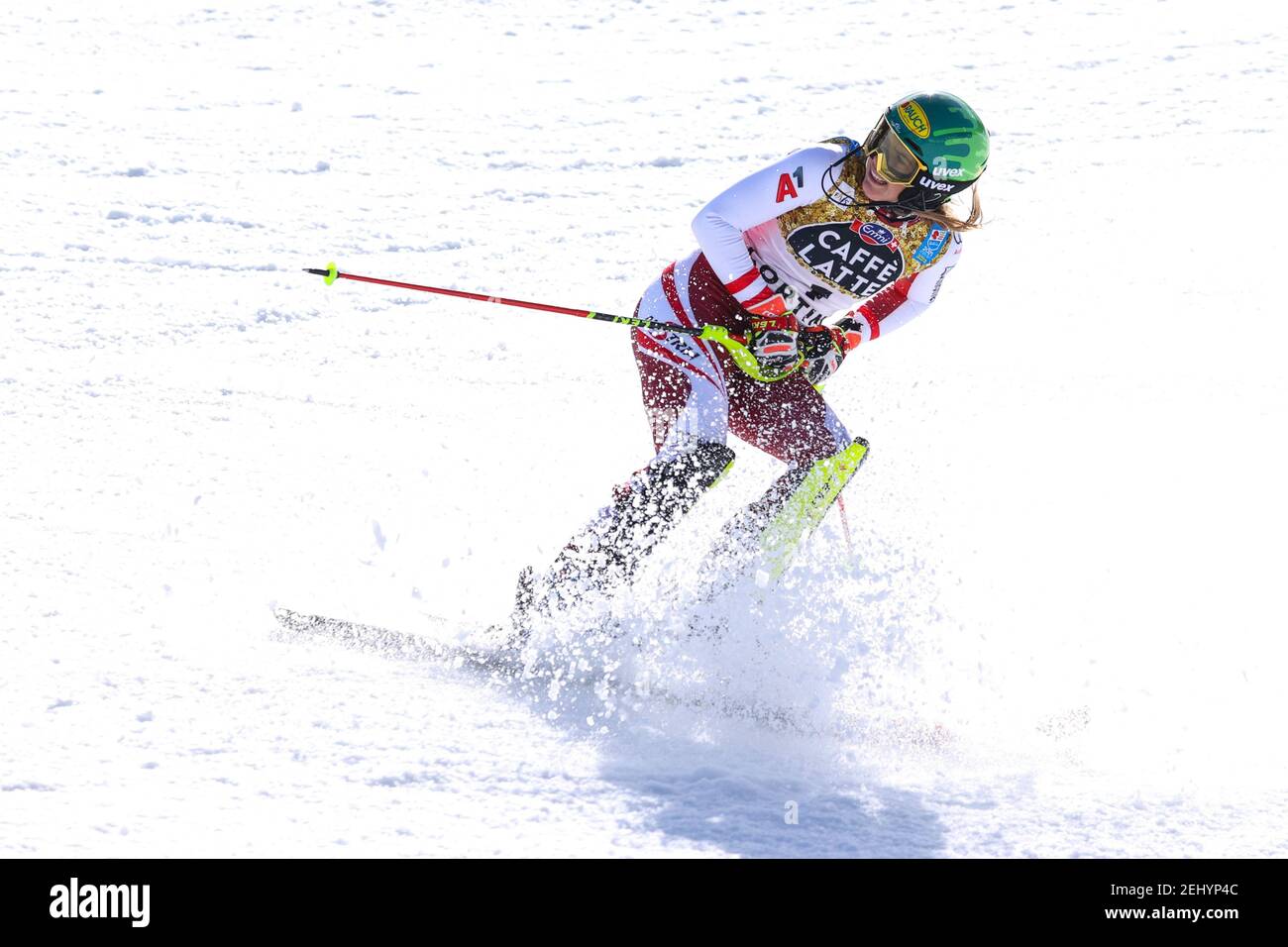 Druscie, Cortina (BL), Italia. 20 Feb 2021. LIENSBERGER Katharina (AUT) Medaglia d'oro durante i Campionati mondiali DI SCI alpino 2021 FIS - Slalom - Donne, corsa di sci alpino - Foto Sergio Bisi/LM Credit: LiveMedia/Alamy Live News Foto Stock