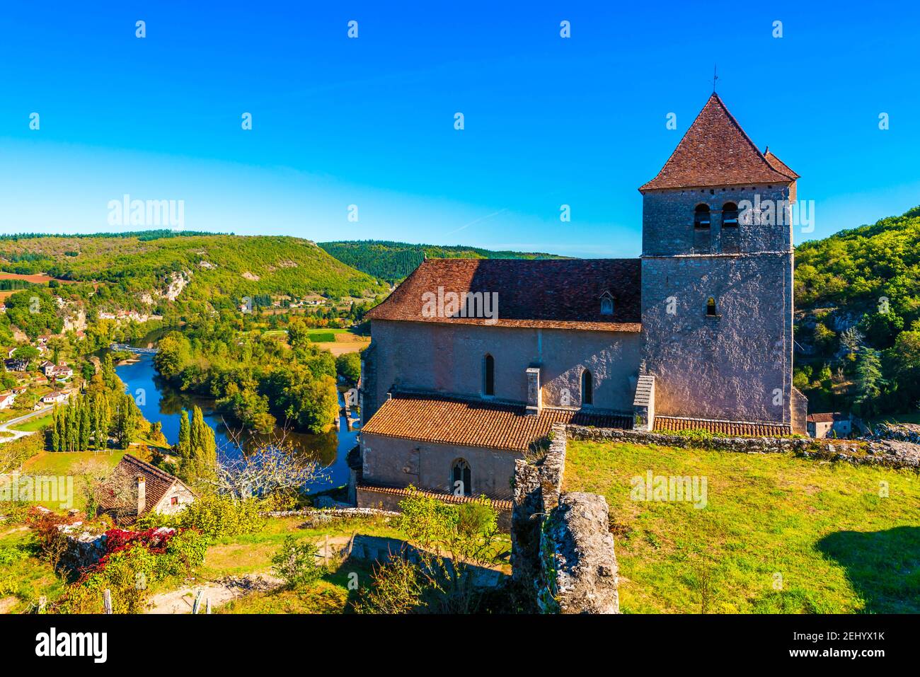 Saint Cirq Lapopie in Occitania, uno dei più bei villaggi di Francia Foto Stock