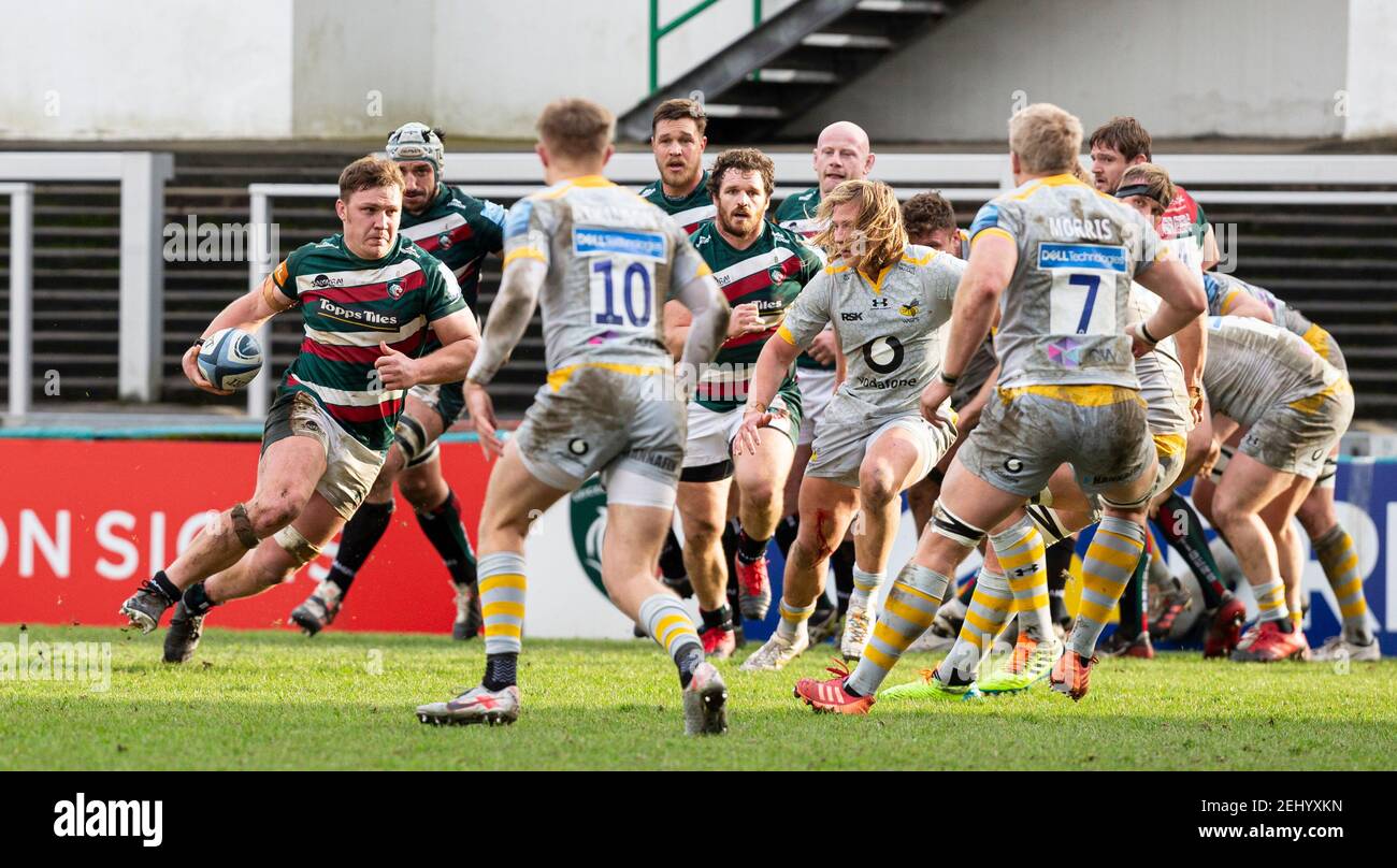 20 febbraio 2021; Welford Road Stadium, Leicester, Midlands, Inghilterra; Premiership Rugby, Leicester Tigers contro Wasps; Jasper Wiese di Leicester Tigers si rompe in avanti con la palla Foto Stock