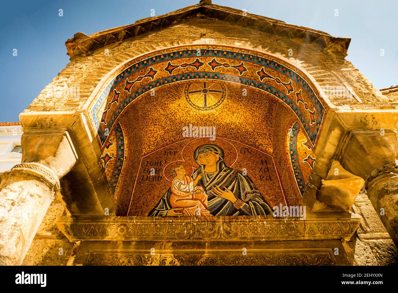 Mosaico della Chiesa di Panagia Kapnikarea ad Atene, Grecia. Foto Stock