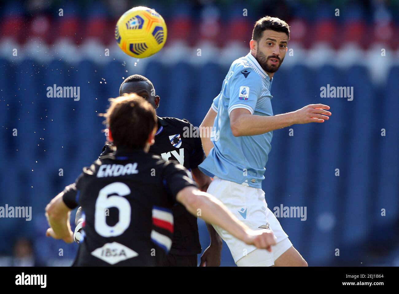 2/20/2021 - ROMA, Italia. 20 Feb 2021. MUSACCHIO in azione durante la Serie Italiana UNA partita di calcio del campionato 2021 tra SS LAZIO VS SAMPDORIA, allo stadio Olimpico di Roma (Photo by IPA/Sipa USA) Credit: Sipa USA/Alamy Live News Foto Stock