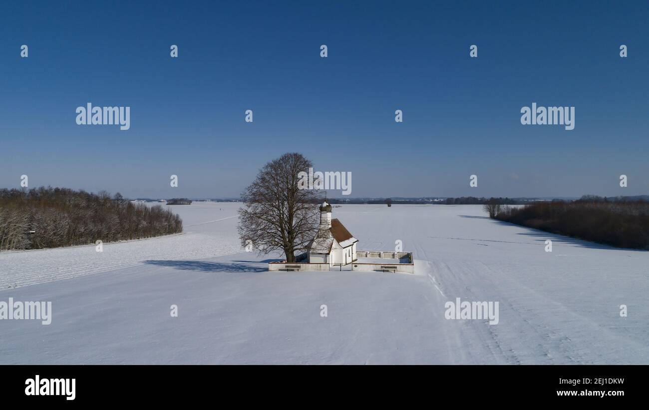 Drone immagine di una cappella nel distretto di Landsberg am Lech, Baviera, Germania, Europa Foto Stock