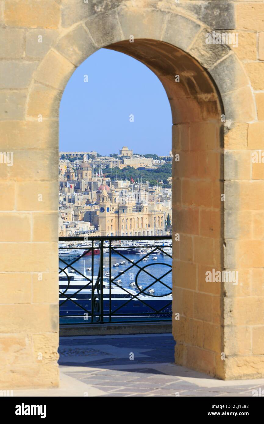 Vista panoramica dai Giardini superiori di Barrakka a Valleta, Malta Foto Stock