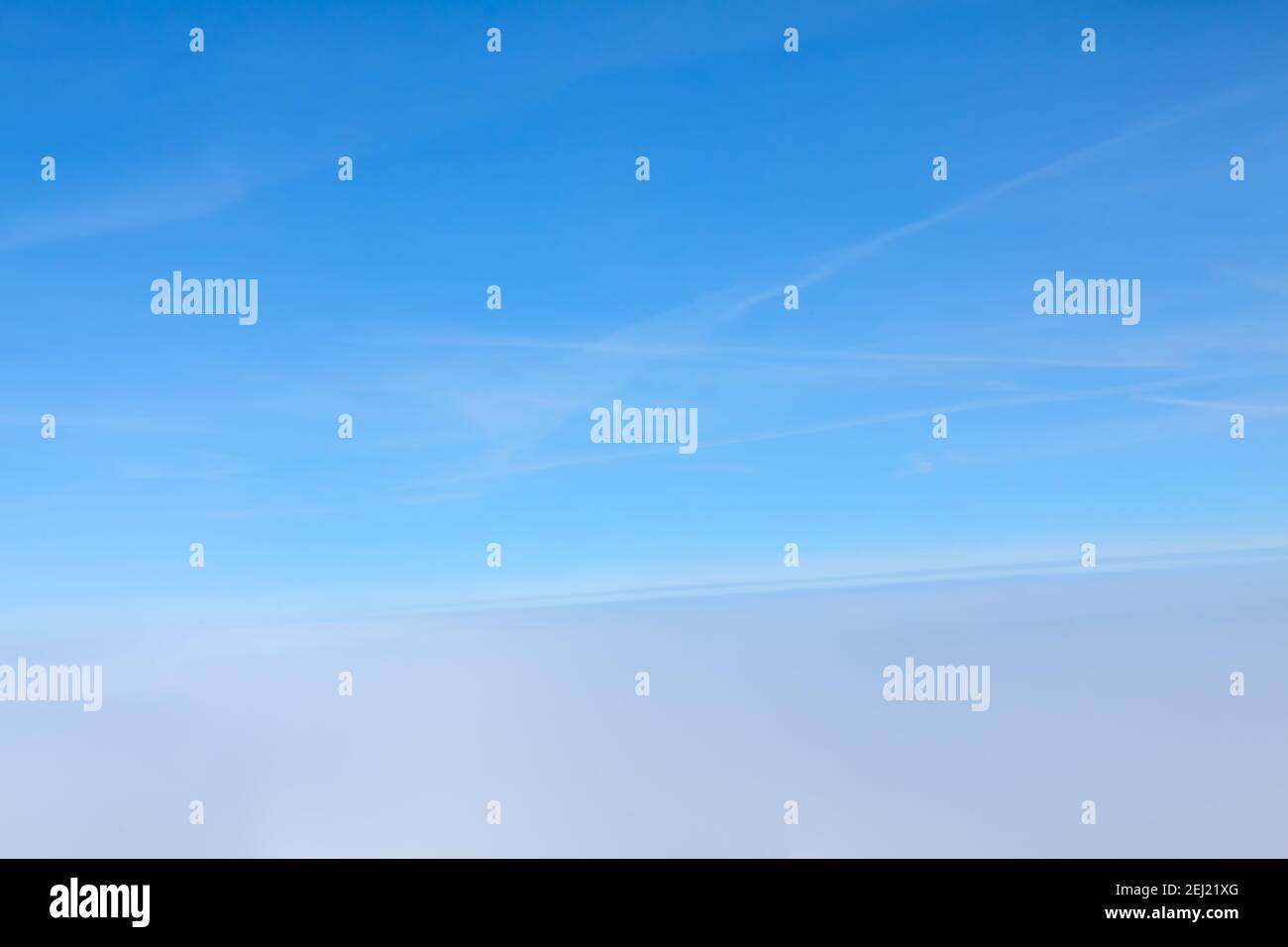 nuvole molto alta nell'atmosfera Foto Stock