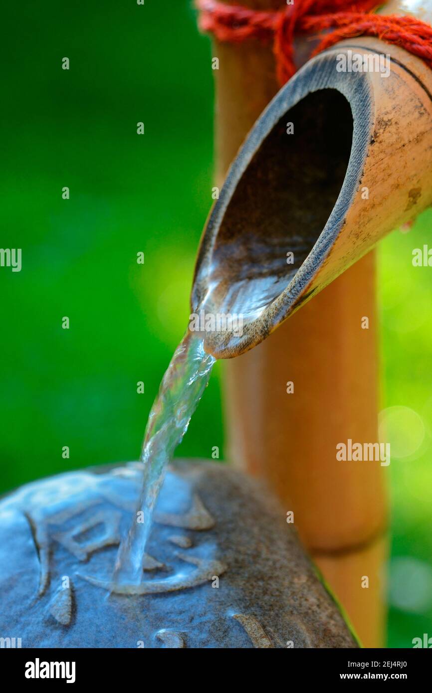 Fontana zen immagini e fotografie stock ad alta risoluzione - Alamy