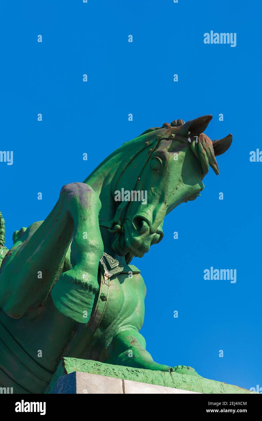 Ufa, Repubblica del Bashkortostan, Russia - 15 febbraio 2021: Un monumento all'eroe nazionale del Bashkortostan Salavat Yulaev. Membro della guerra dei contadosi Foto Stock