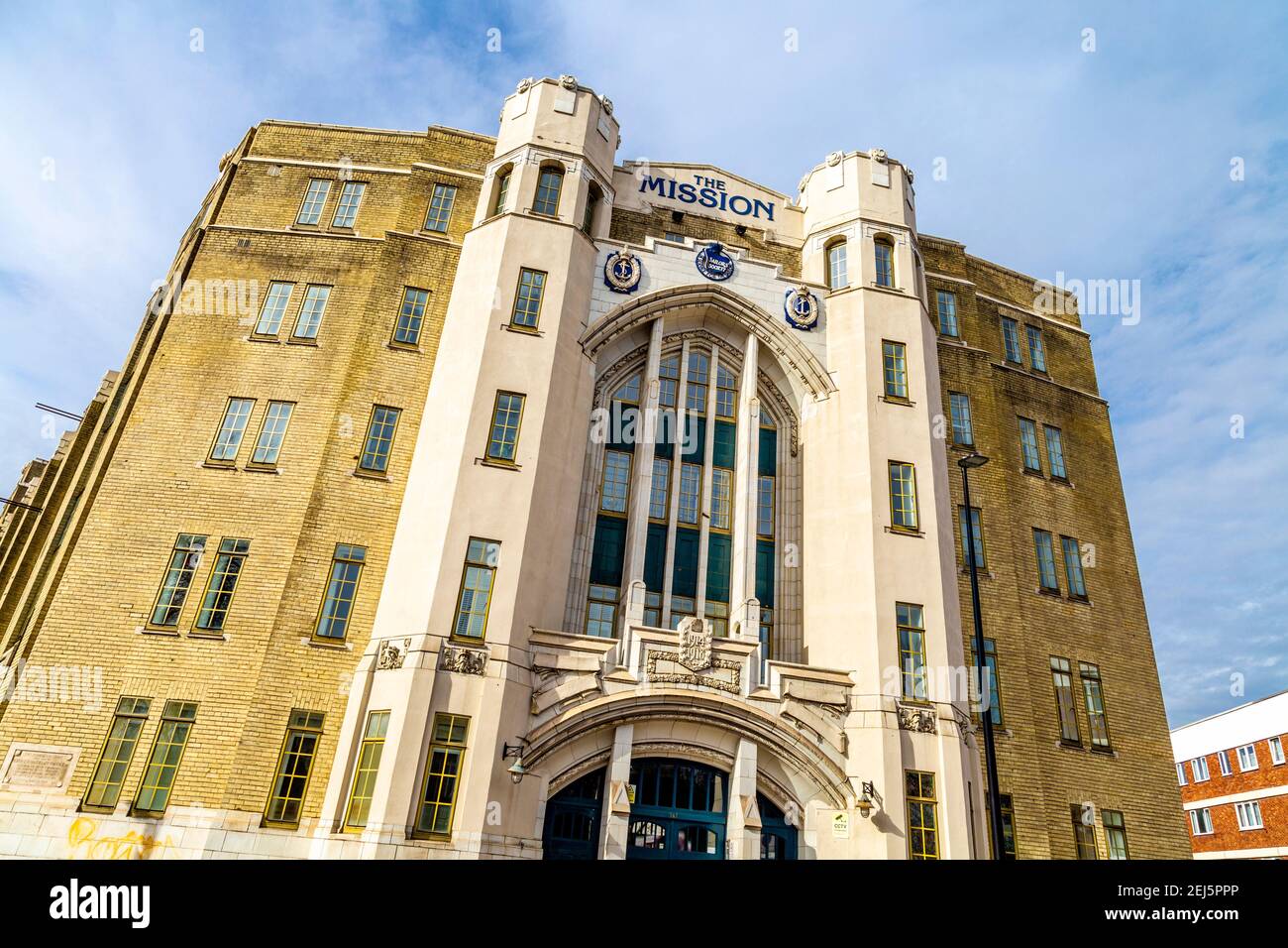 L'edificio residenziale Mission convertito da Empire Memorial Sailors' Hostel 1920 a Limehouse, Londra, Regno Unito Foto Stock