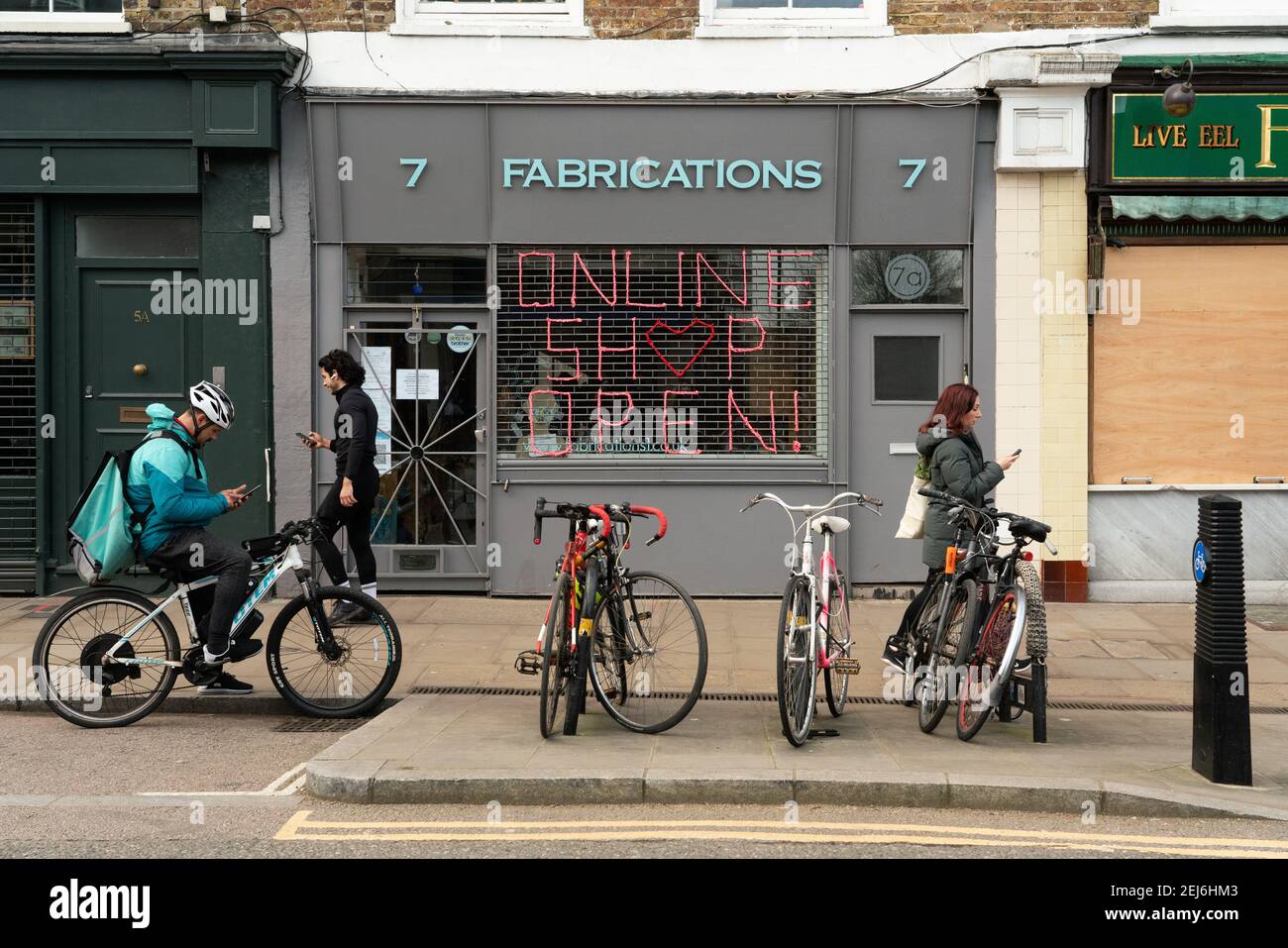 Broadway Market, London Fields, Hackney, Londra, Inghilterra Foto Stock