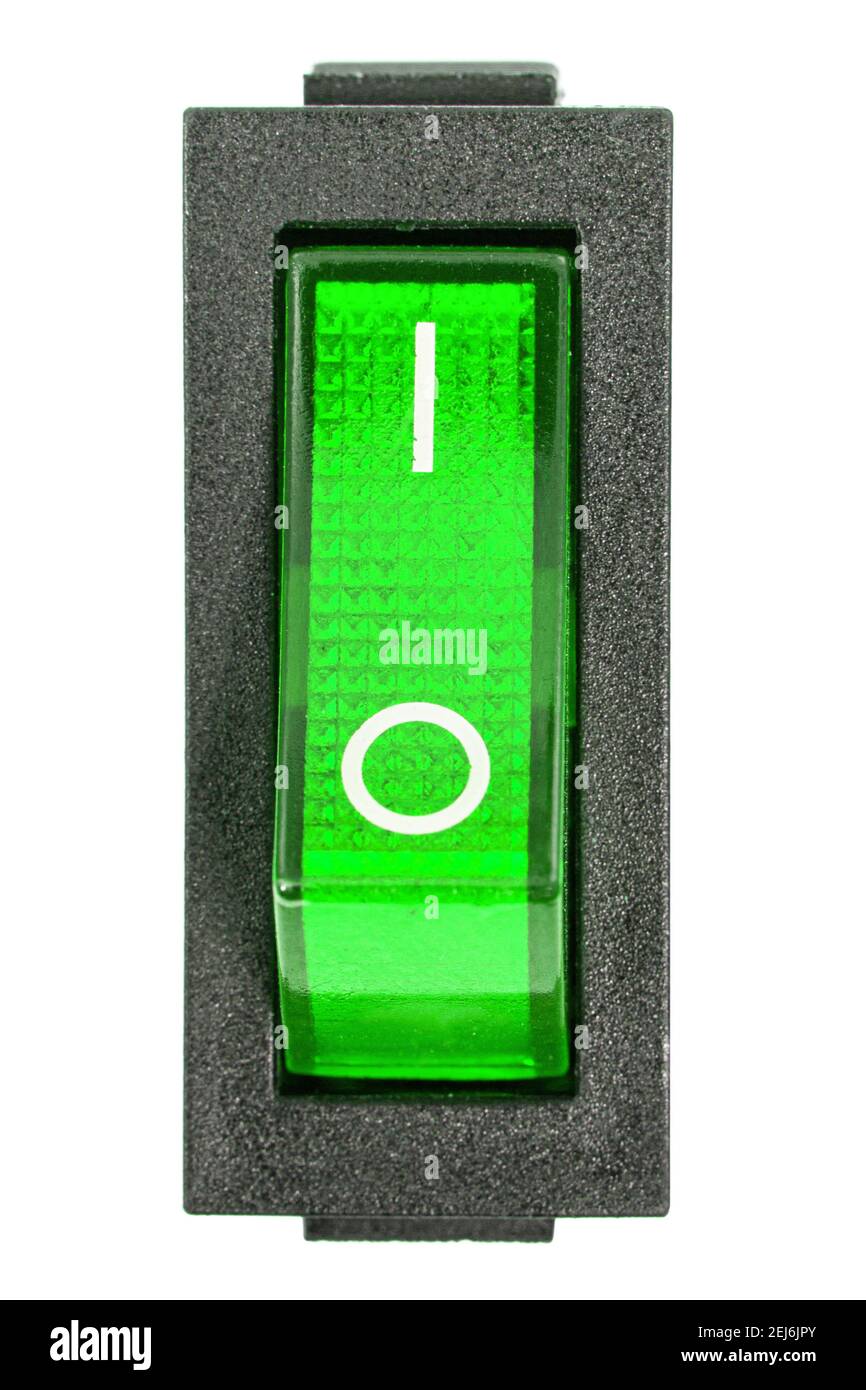 Interruttore di accensione verde in posizione ON, isolato su sfondo bianco senza ombre Foto Stock