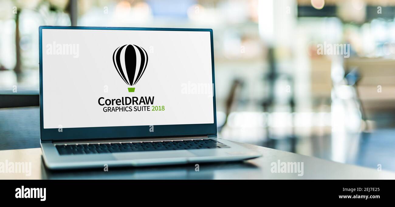 POZNAN, POL - 23 SETTEMBRE 2020: Computer portatile con logo di CorelDraw Graphics Suite, un editor di grafica vettoriale sviluppato e commercializzato da Corel Corp Foto Stock