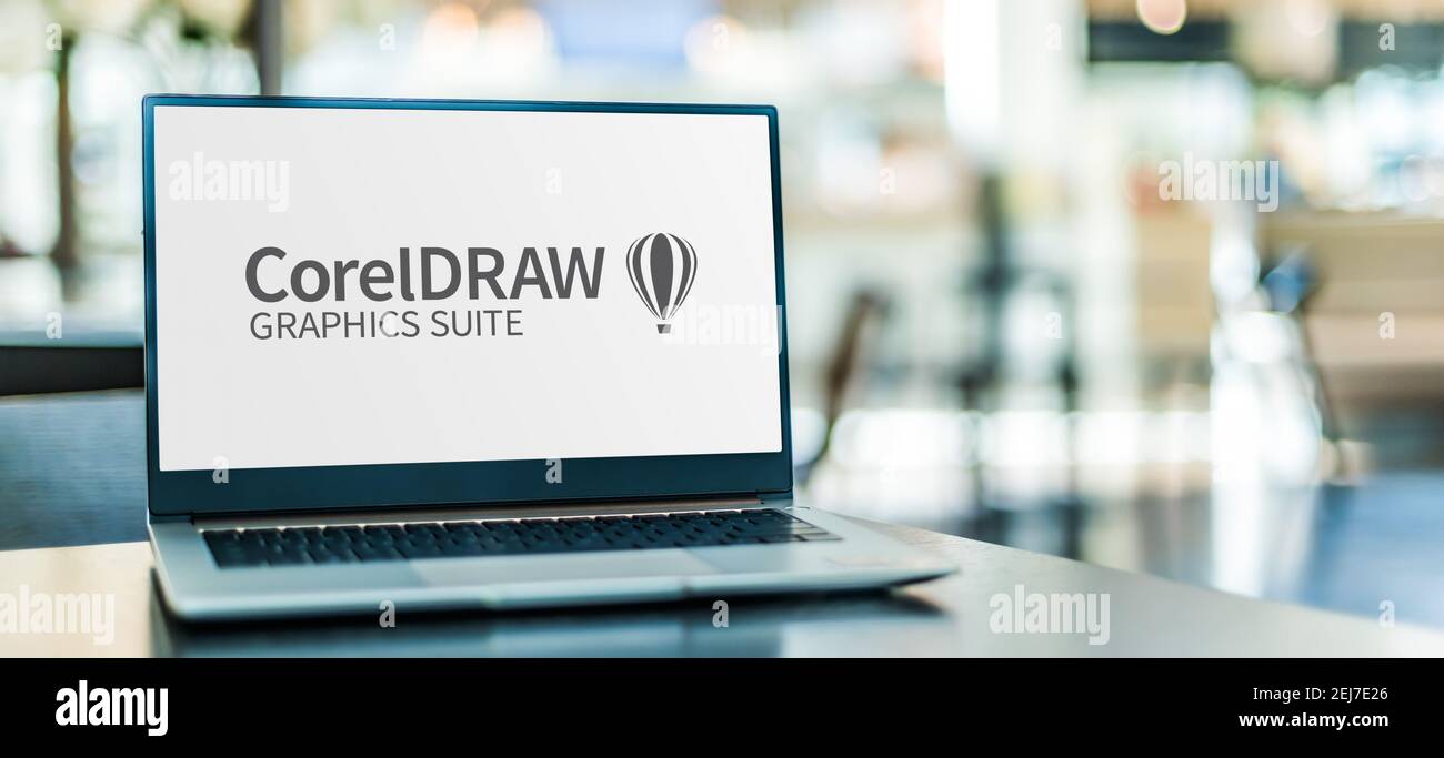 POZNAN, POL - 23 SETTEMBRE 2020: Computer portatile con logo di CorelDraw Graphics Suite, un editor di grafica vettoriale sviluppato e commercializzato da Corel Corp Foto Stock