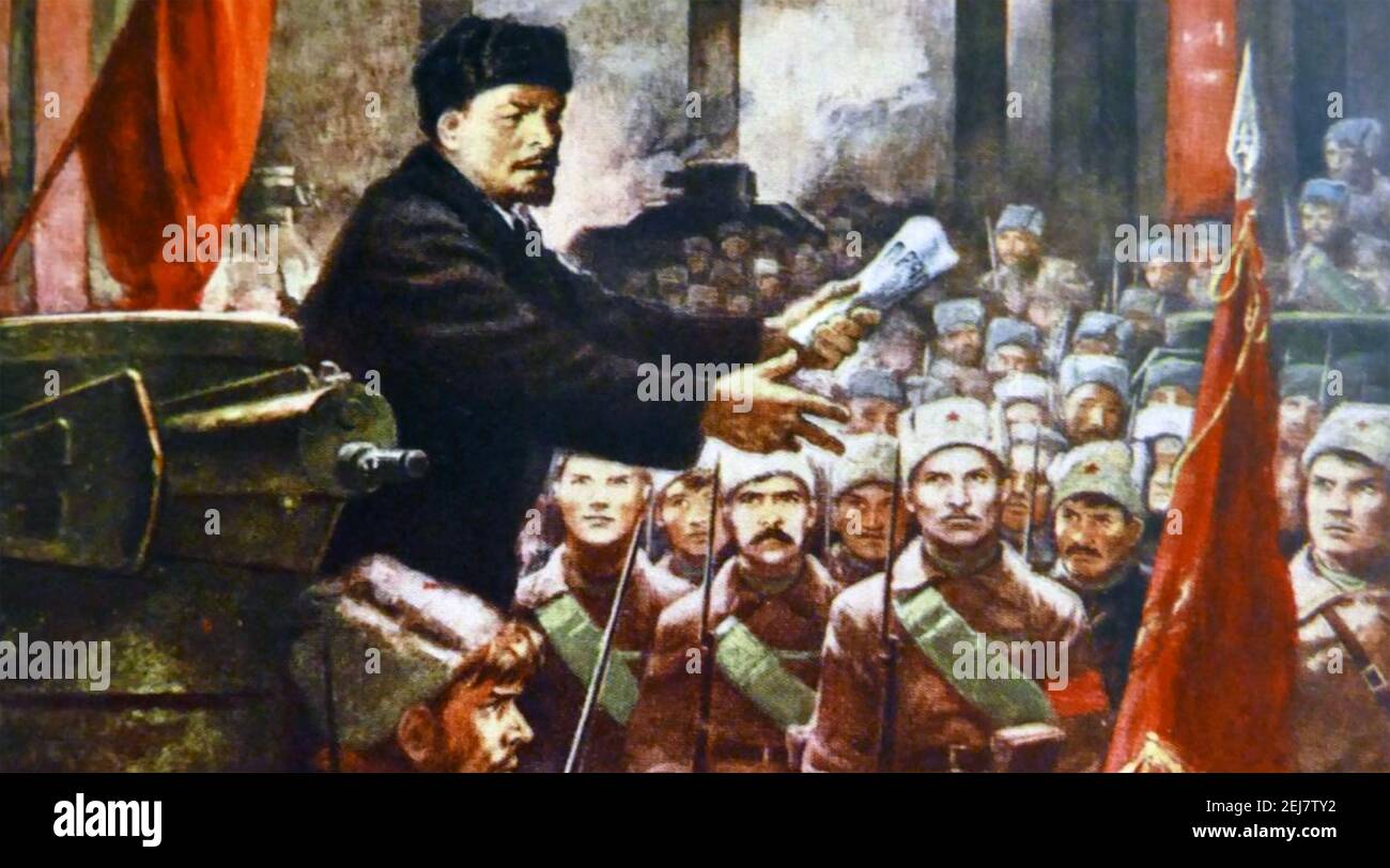 VLADIMIR LENIN (1870-1924) rivoluzionario russo in un dipinto rivolto ad un incontro dell'Armata Rossa circa 1920. Foto: SIB Foto Stock