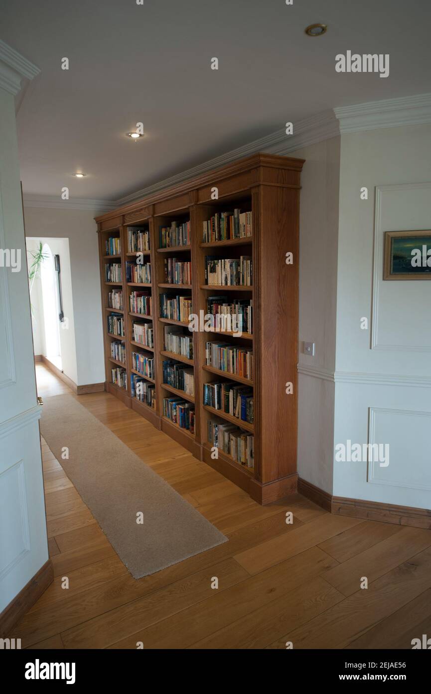 Libro & libro case, casa privata, Bunclody, Contea di Wexford, Irlanda, Europa Foto Stock
