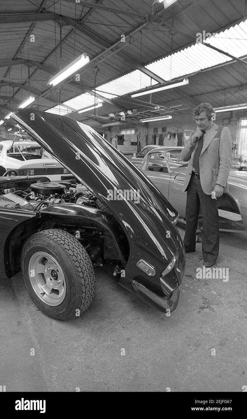 Martin Lilley il proprietario di TVR Sport auto fotografata a. La fabbrica di Blackpool nell'agosto 1978 Foto Stock