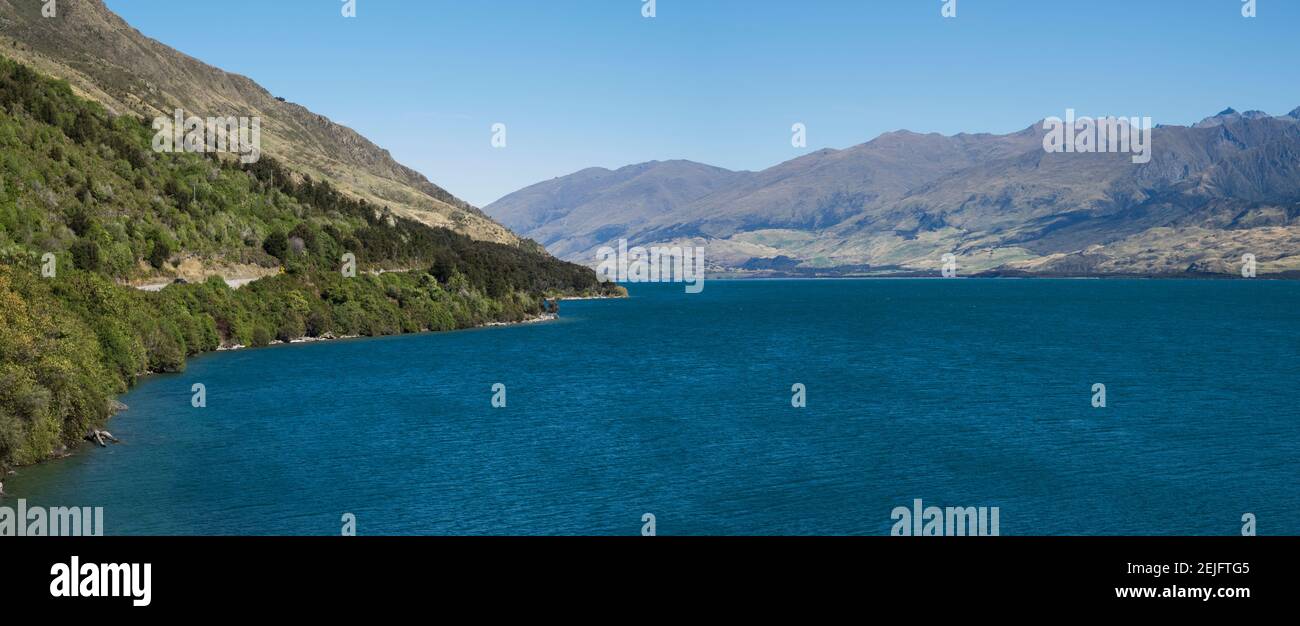 Vista panoramica del lago, lago Wanaka, Queenstown-Lakes District, Otago Region, South Island, Nuova Zelanda Foto Stock