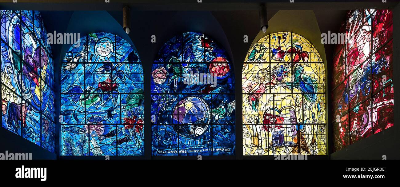 Vetrate Chagall Windows al centro medico Hadassah, Gerusalemme, Israele Foto Stock