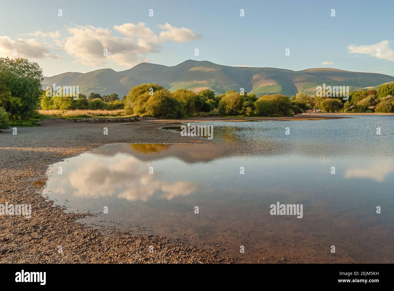 Paesaggio a Derwent Water, uno dei laghi principali nel Lake District National Park, Cumbria, Inghilterra Foto Stock