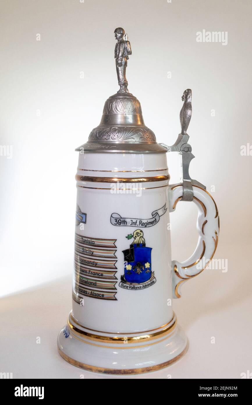 Stein di birra regimentale militare degli Stati Uniti d'epoca, anni '50 Foto Stock