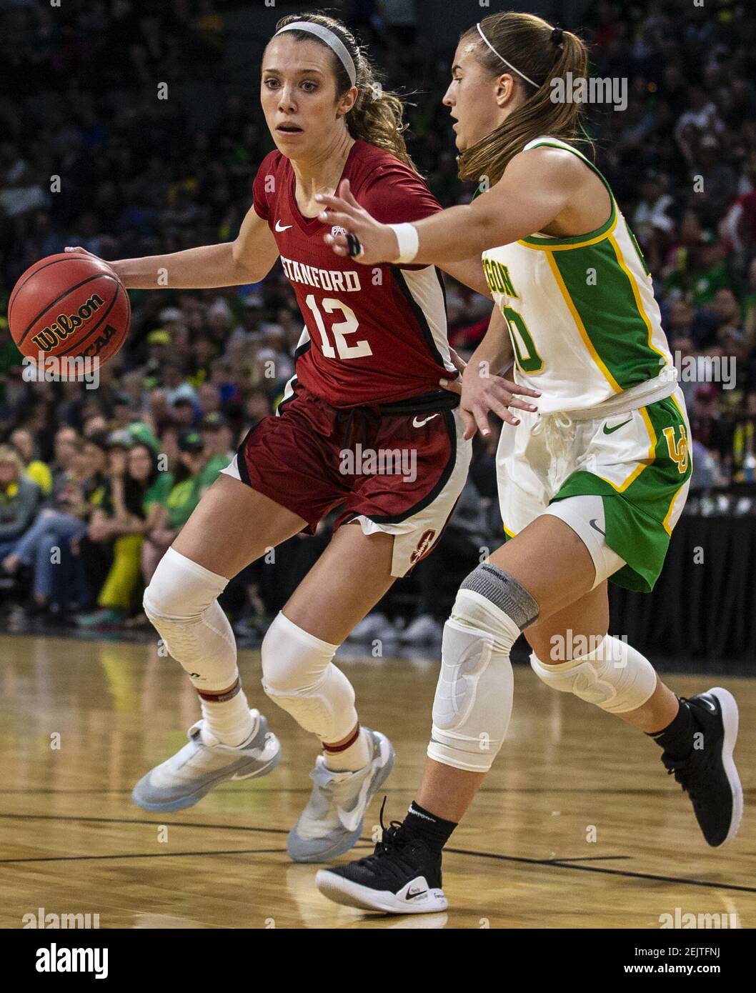 Mar 08 2020 Las Vegas, NV, U.S.A., la guardia cardinale Stanford Lexie Hull (12) guida al cesto durante l'NCAA Pac 12 Women's Basketball Tournament Championship tra Oregon Ducks e Stanford Cardinal 56-89 perso al Mandalay Bay Event Center Las Vegas, NV. Thurman James / (foto di Thurman James/CSM/Sipa USA) Foto Stock