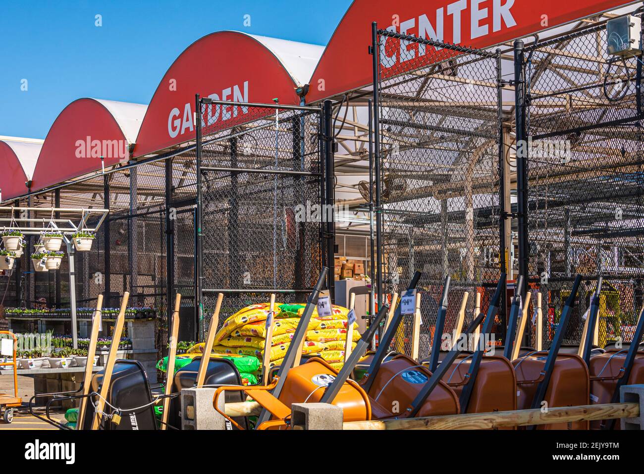 L'Home Depot Garden Center a Duluth, Georgia, appena a nord-est di Atlanta. (STATI UNITI) Foto Stock